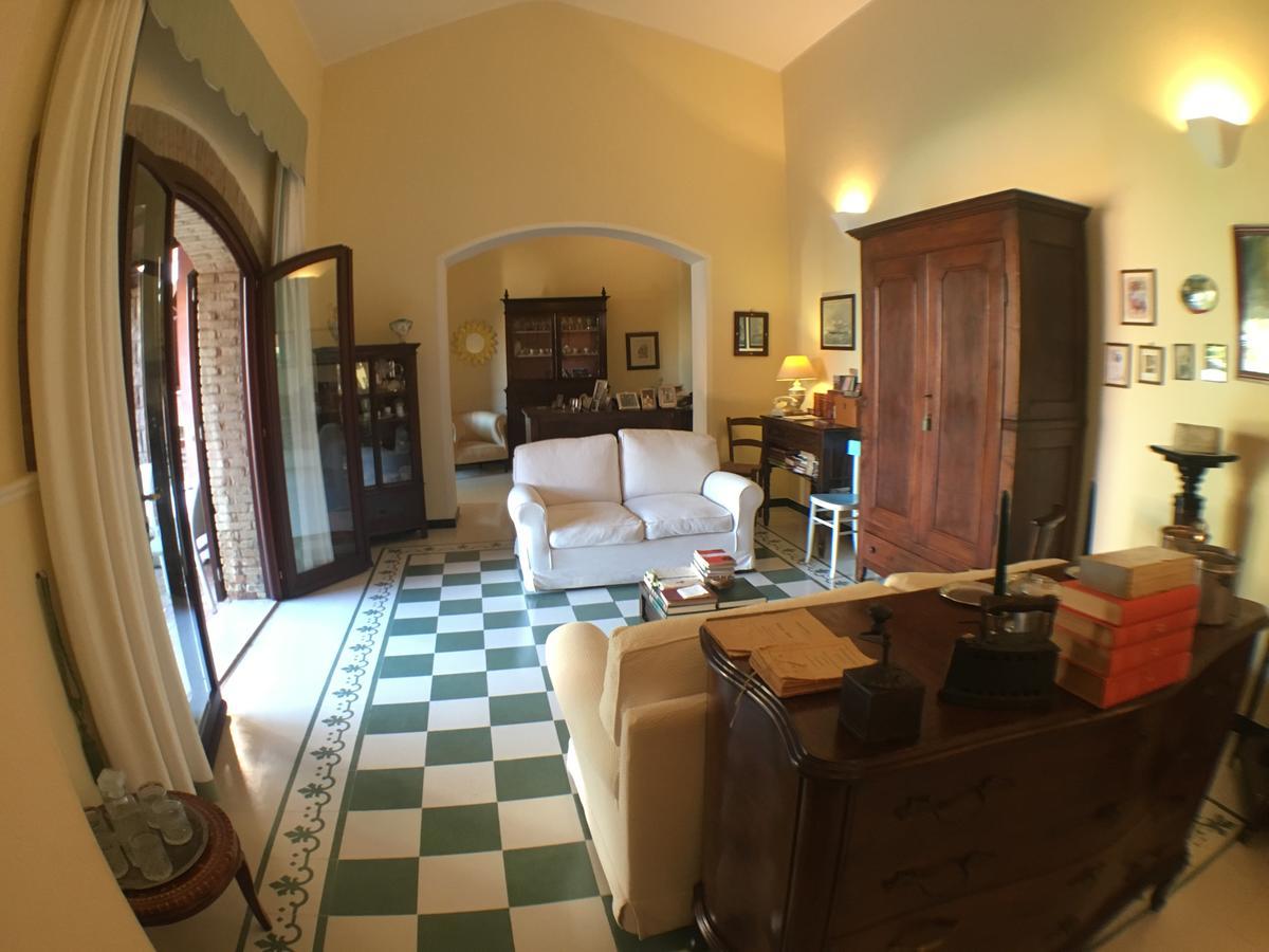 Corte Arrubia Monastir Buitenkant foto