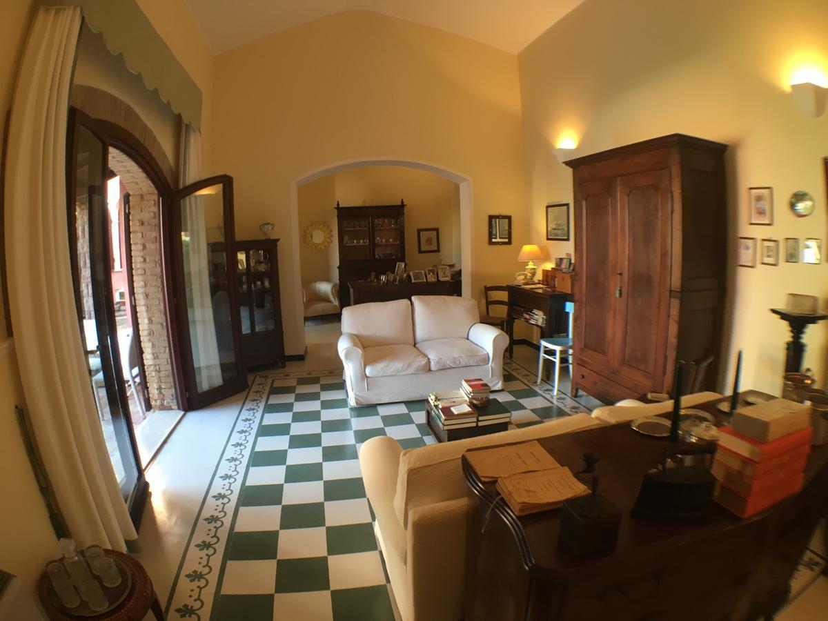 Corte Arrubia Monastir Buitenkant foto